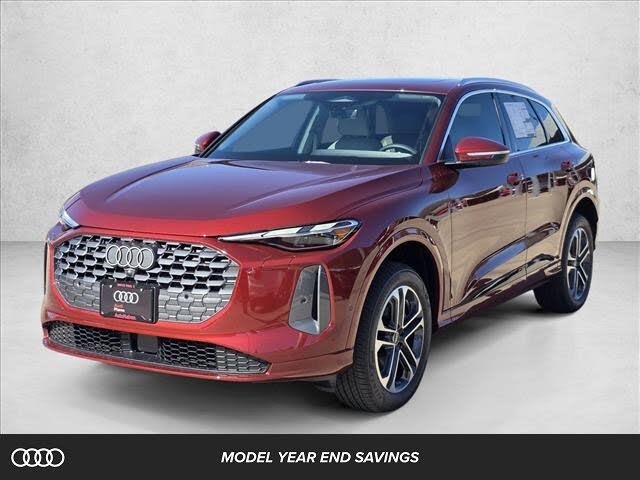 2025 Audi Q5 quattro Premium 40 TFSI