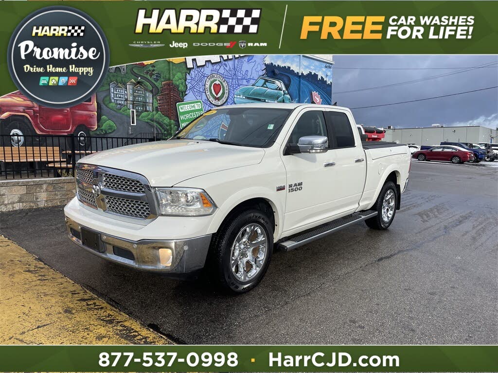 2016 RAM 1500 Laramie Quad Cab 4WD
