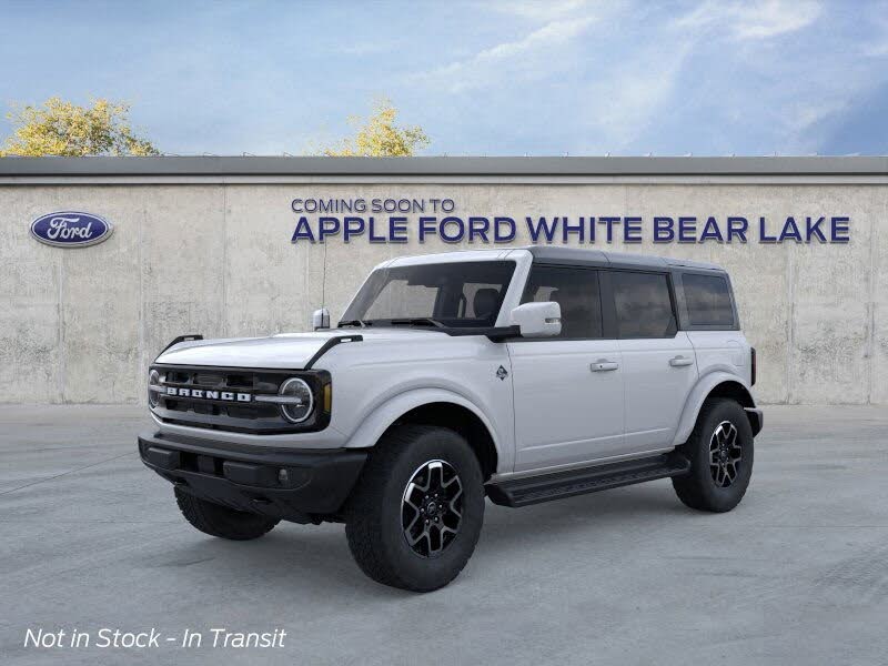 2025 Ford Bronco Outer Banks 4-Door 4WD