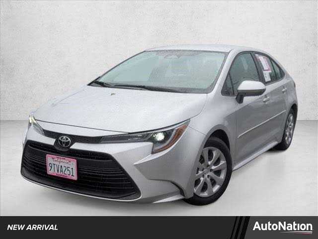 2025 Toyota Corolla LE FWD