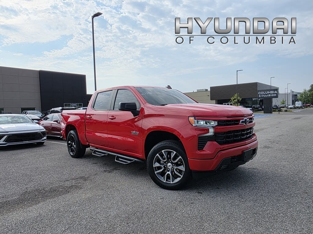 2022 Chevrolet Silverado 1500 RST Crew Cab 4WD