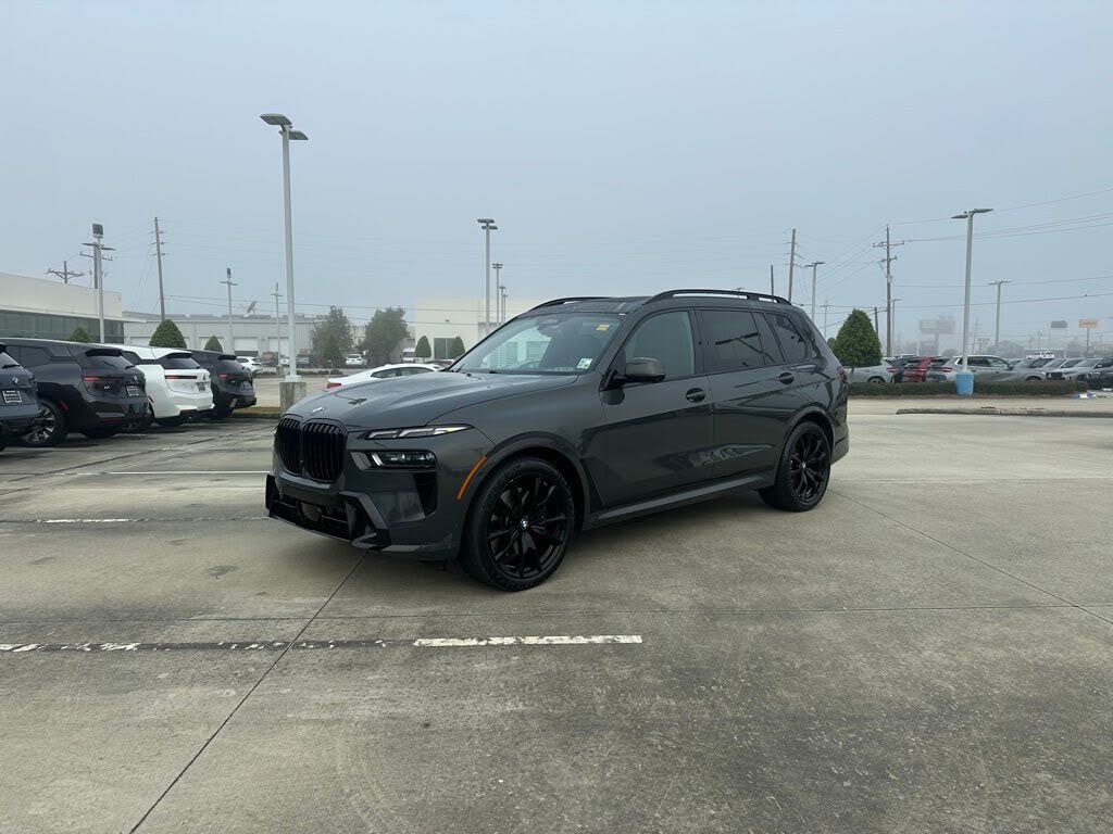 2023 BMW X7 xDrive40i AWD