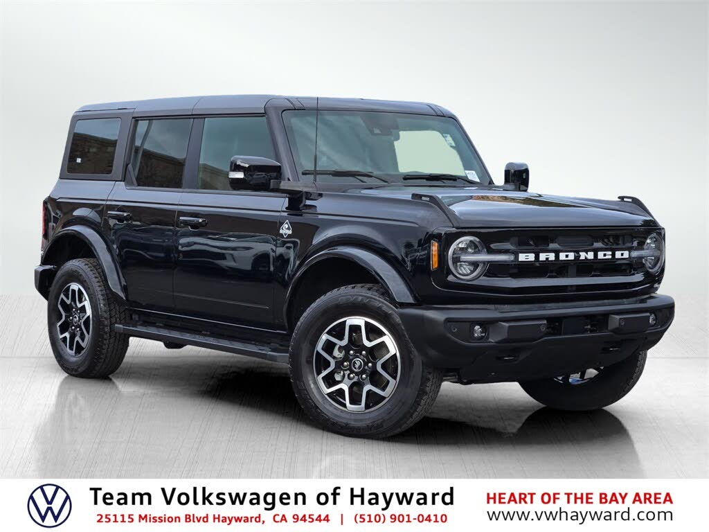 2024 Ford Bronco Outer Banks 4-Door 4WD