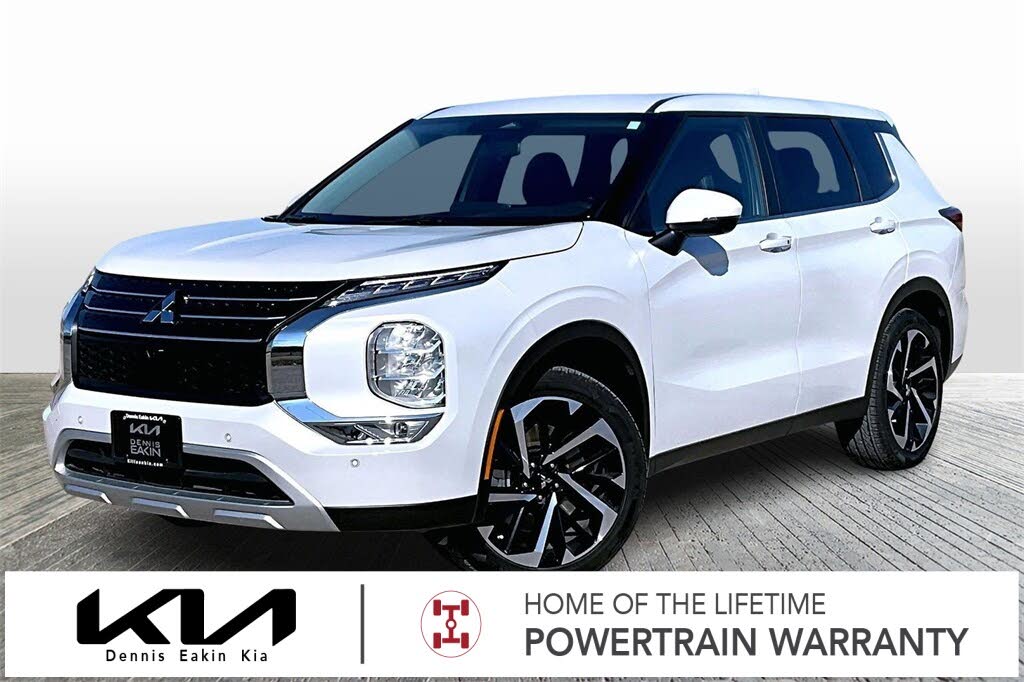 2024 Mitsubishi Outlander SE Black Edition FWD