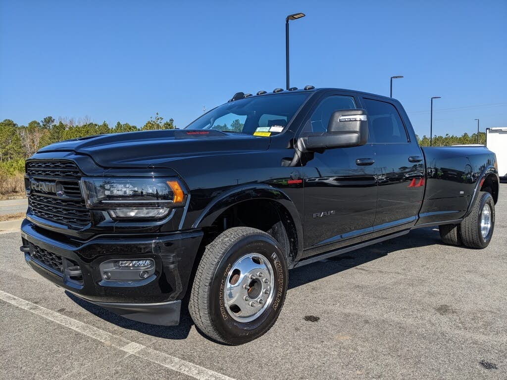 2024 RAM 3500 Limited Crew Cab LB DRW 4WD