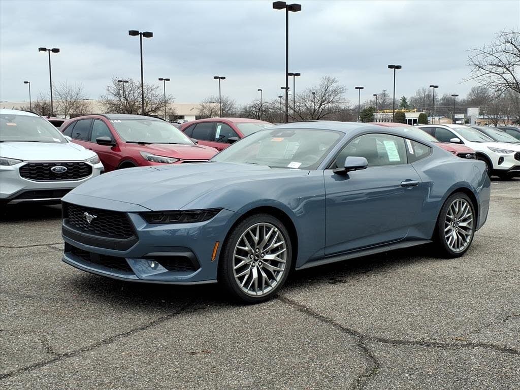 2026 Ford Mustang EcoBoost Premium Fastback RWD