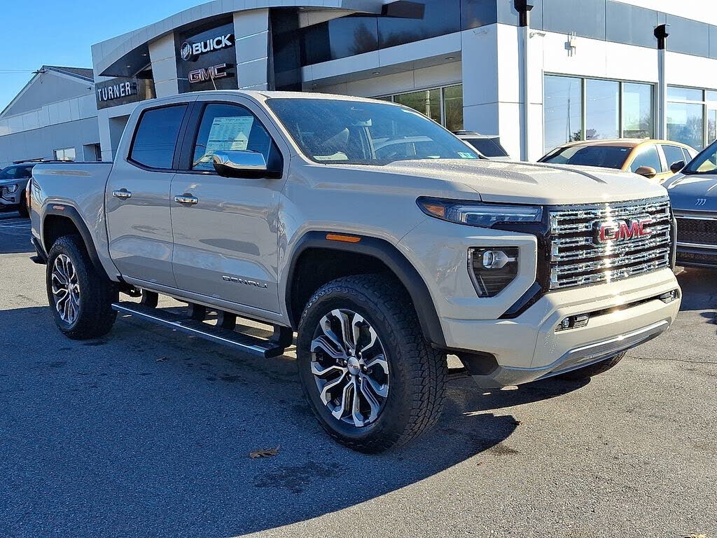 2026 GMC Canyon Denali Crew Cab 4WD