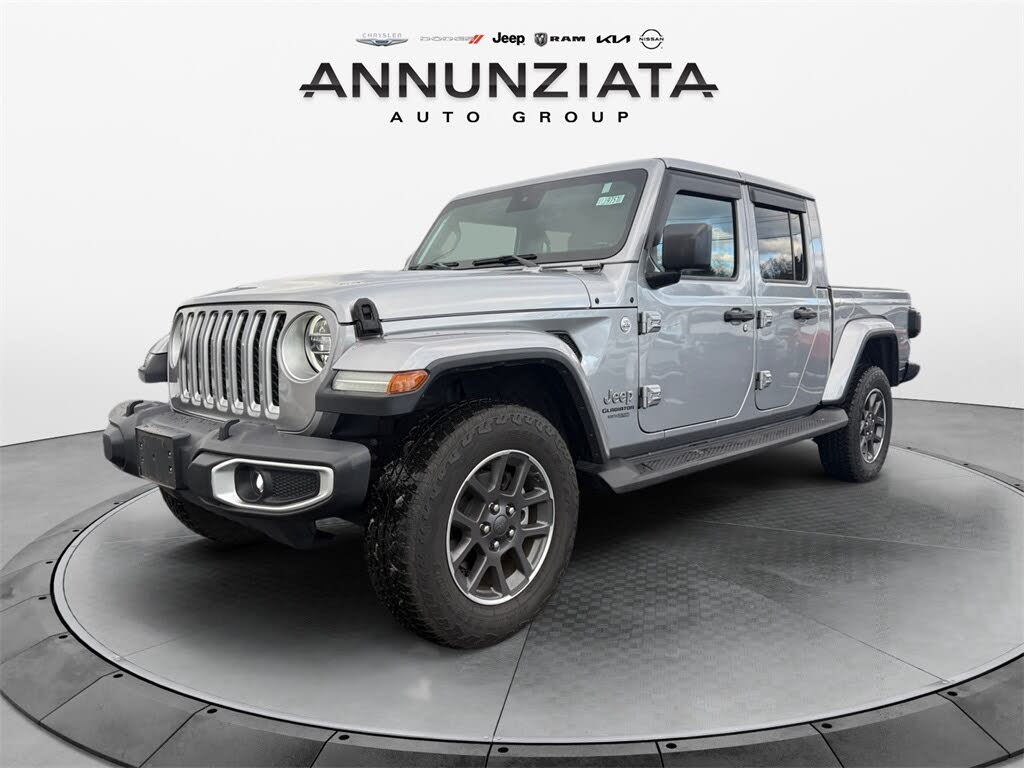 2020 Jeep Gladiator Overland Crew Cab 4WD