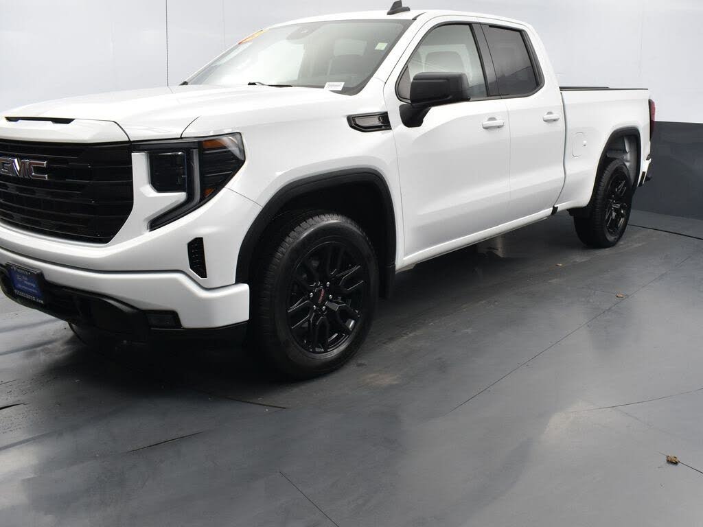 2023 GMC Sierra 1500 Elevation Double Cab 4WD