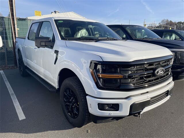 2025 Ford F-150 XLT SuperCrew 4WD