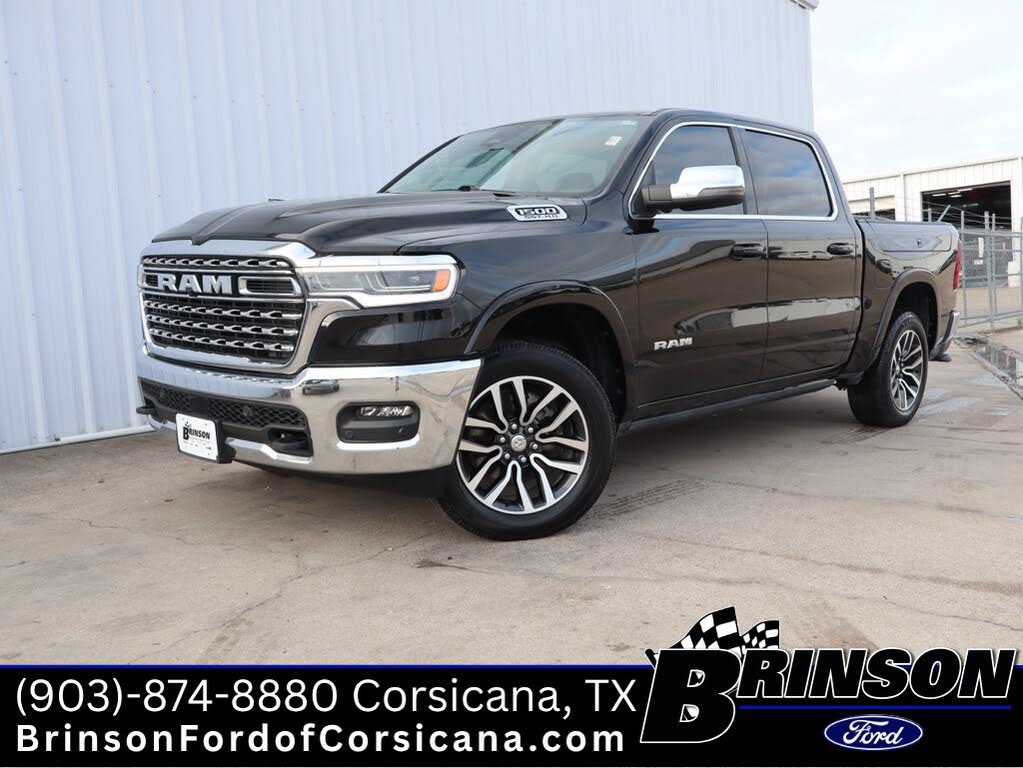 2025 RAM 1500 Limited Crew Cab 4WD