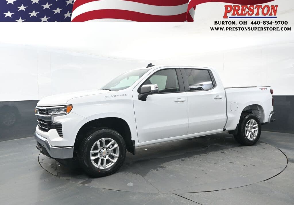2026 Chevrolet Silverado 1500 LT Crew Cab 4WD