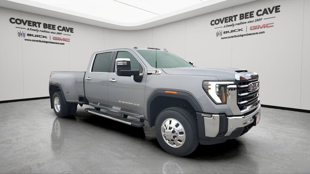 2026 GMC Sierra 3500HD SLT Crew Cab 4WD