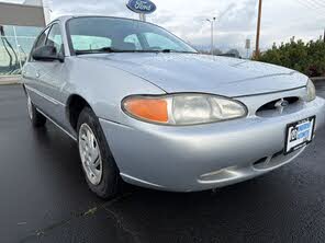 Ford Escort 4 Dr STD Sedan