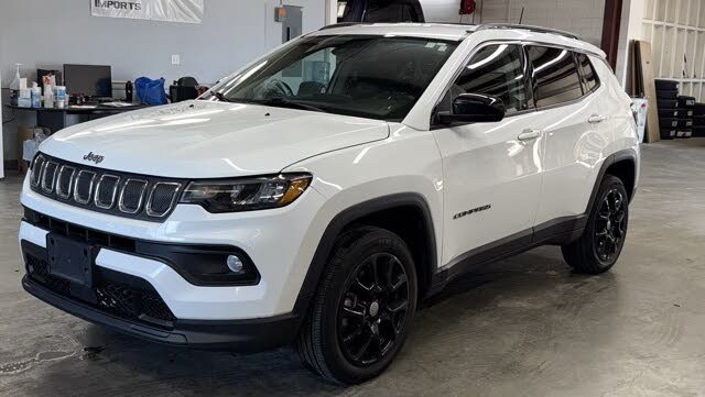 2022 Jeep Compass Latitude Lux 4WD