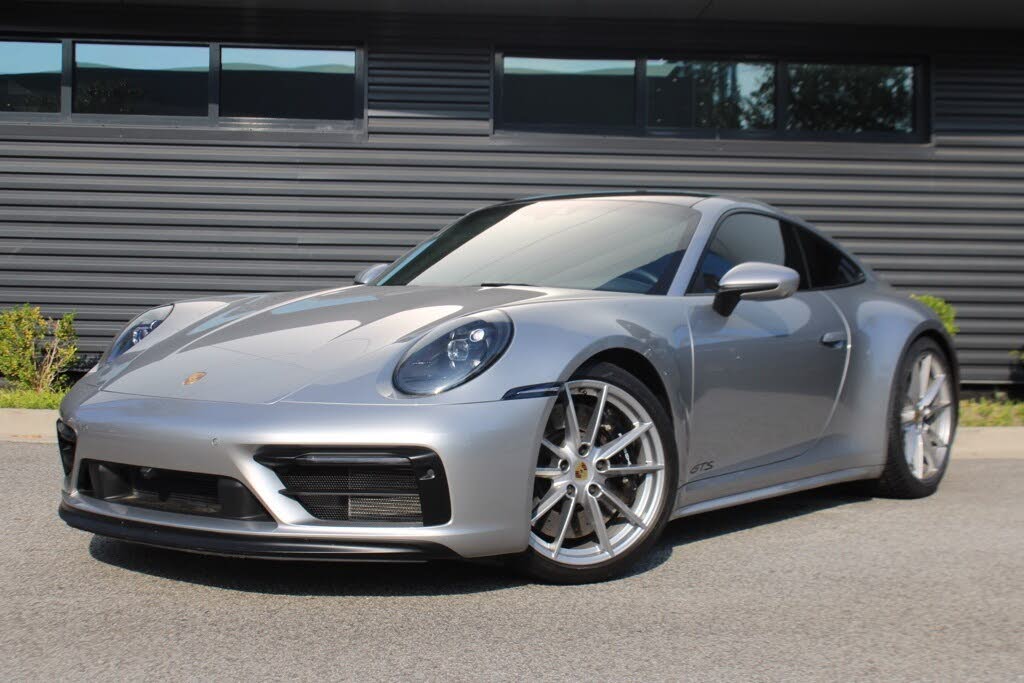 2022 Porsche 911 Carrera GTS Coupe RWD