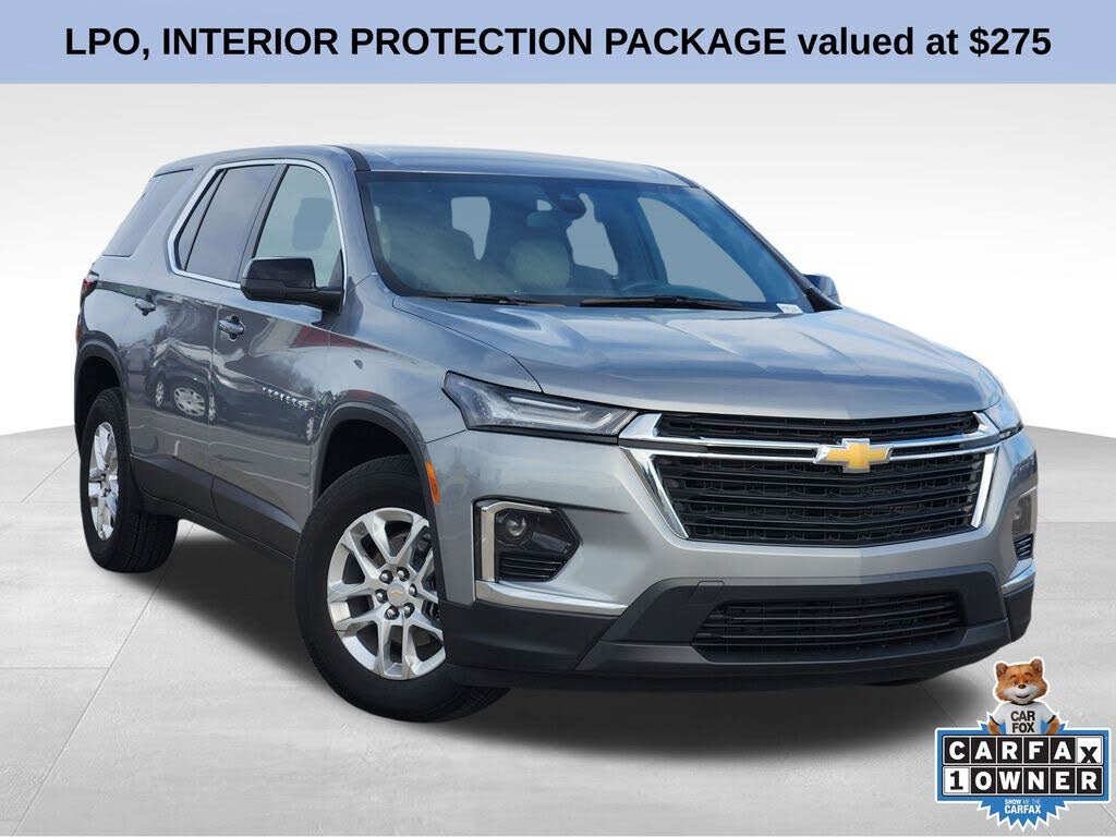 2023 Chevrolet Traverse LS FWD