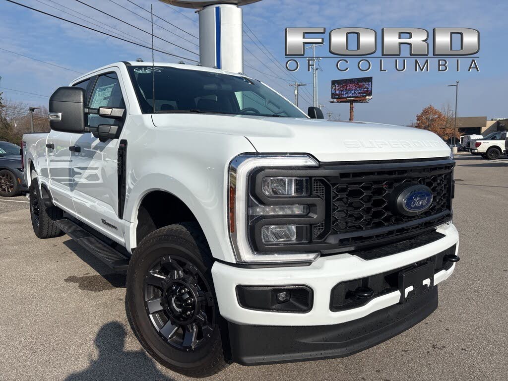 2025 Ford F-250 Super Duty XL Crew Cab 4WD