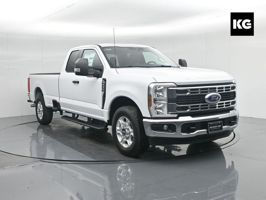 2026 Ford F-250 Super Duty XLT SuperCab LB RWD