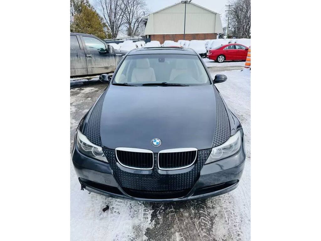 2007 BMW 3 Series 323i Sedan RWD