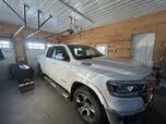 RAM 1500 Laramie Crew Cab 4WD