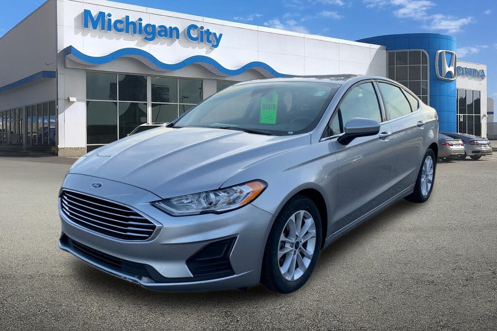 2020 Ford Fusion SE FWD
