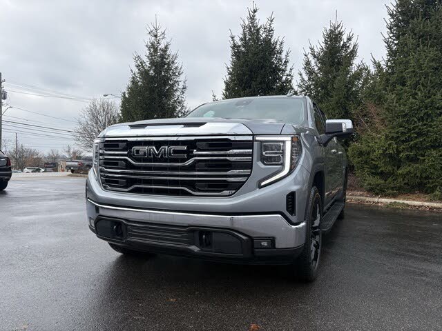 2023 GMC Sierra 1500 SLT Crew Cab 4WD