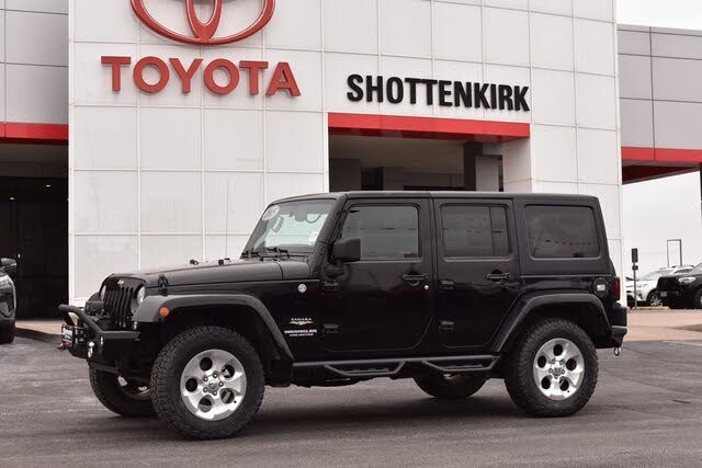 2015 Jeep Wrangler Unlimited Sahara 4WD