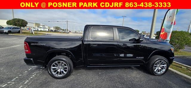 2022 RAM 1500 Laramie Crew Cab 4WD