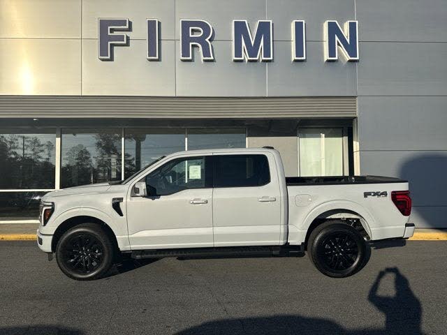 2025 Ford F-150 Lariat SuperCrew 4WD