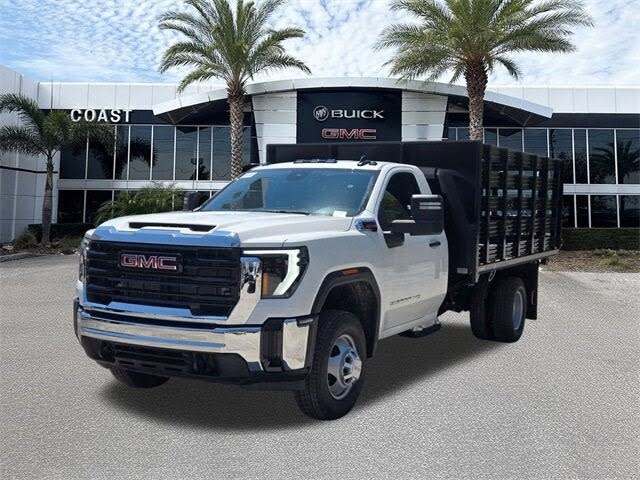 2025 GMC Sierra 3500HD Chassis Pro Regular Cab 4WD