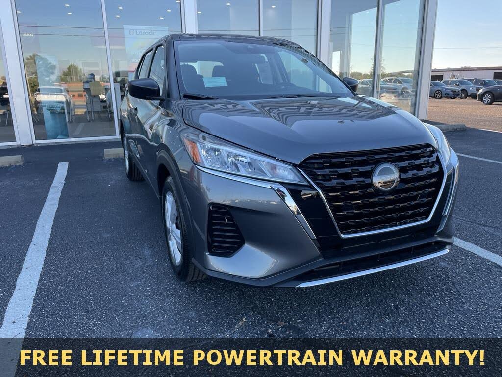 2025 Nissan Kicks Play S FWD