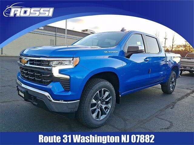 2026 Chevrolet Silverado 1500 LT Crew Cab 4WD
