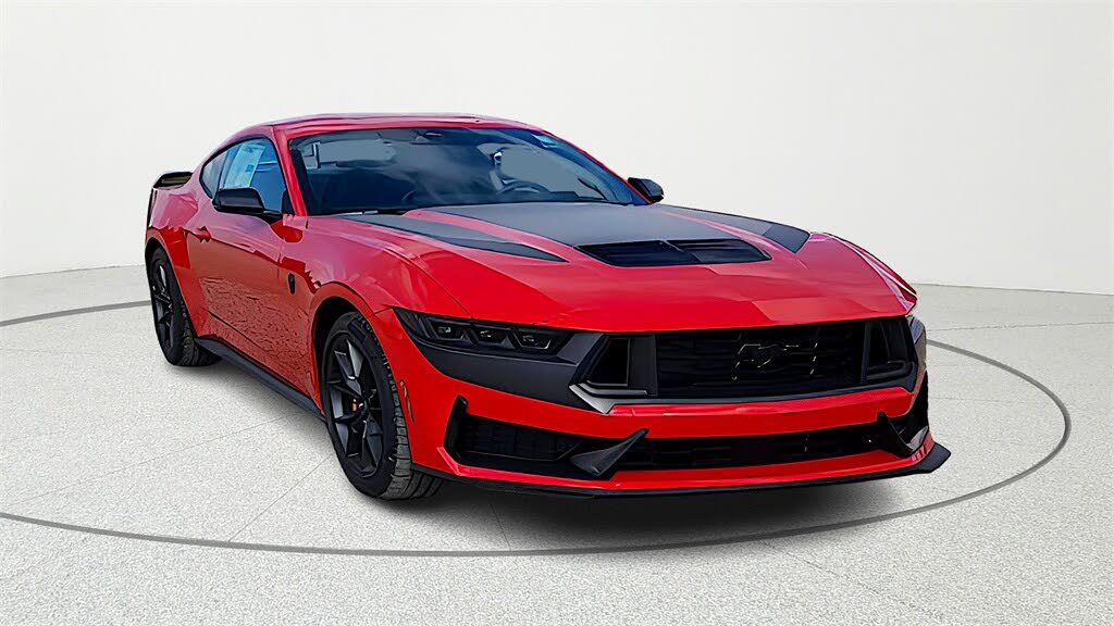 2026 Ford Mustang Dark Horse Fastback RWD