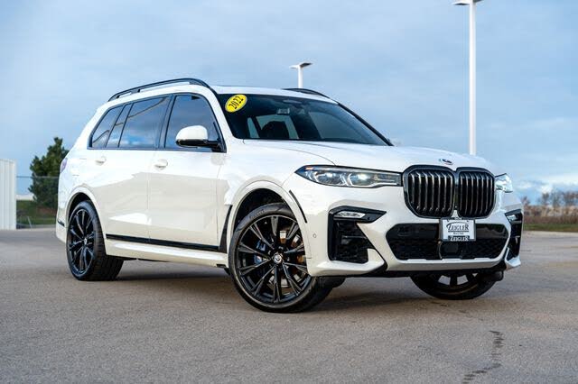 2022 BMW X7 M50i AWD