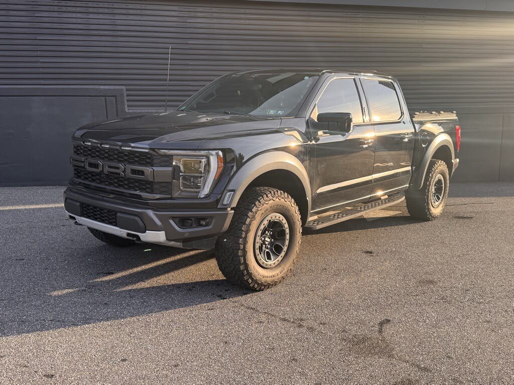 2023 Ford F-150 Raptor SuperCrew 4WD