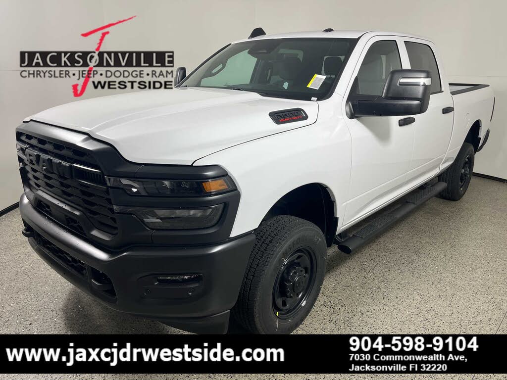 2026 RAM 2500 Tradesman Crew Cab 4WD