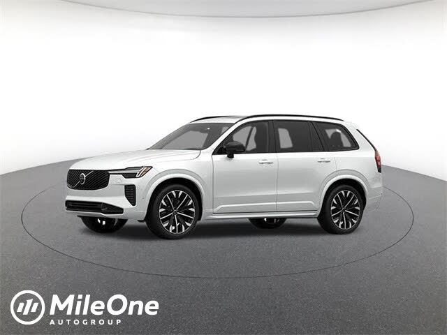 2026 Volvo XC90 B6 Ultra Dark 7-Passenger AWD