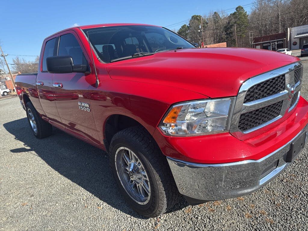 2017 RAM 1500 SLT Quad Cab RWD
