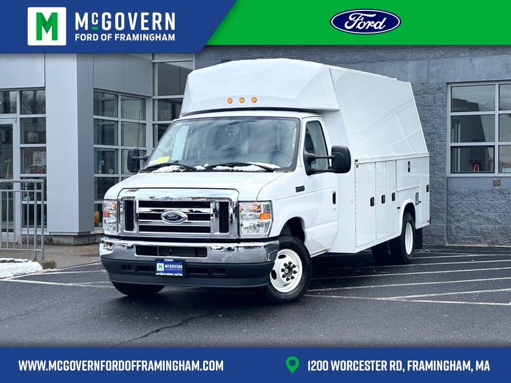 2024 Ford E-Series Chassis E-450 SD Cutaway 158 DRW RWD