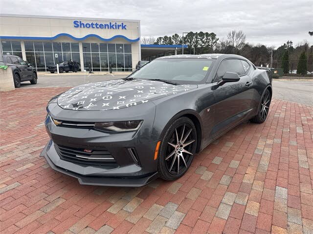 2017 Chevrolet Camaro 1LT Coupe RWD