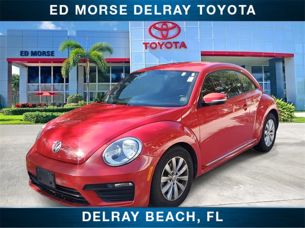 2019 Volkswagen Beetle 2.0T S Hatchback FWD