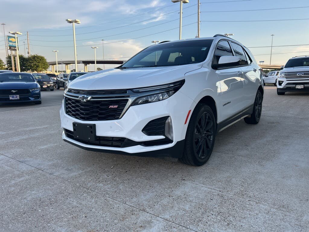 2022 Chevrolet Equinox RS with 1RS FWD
