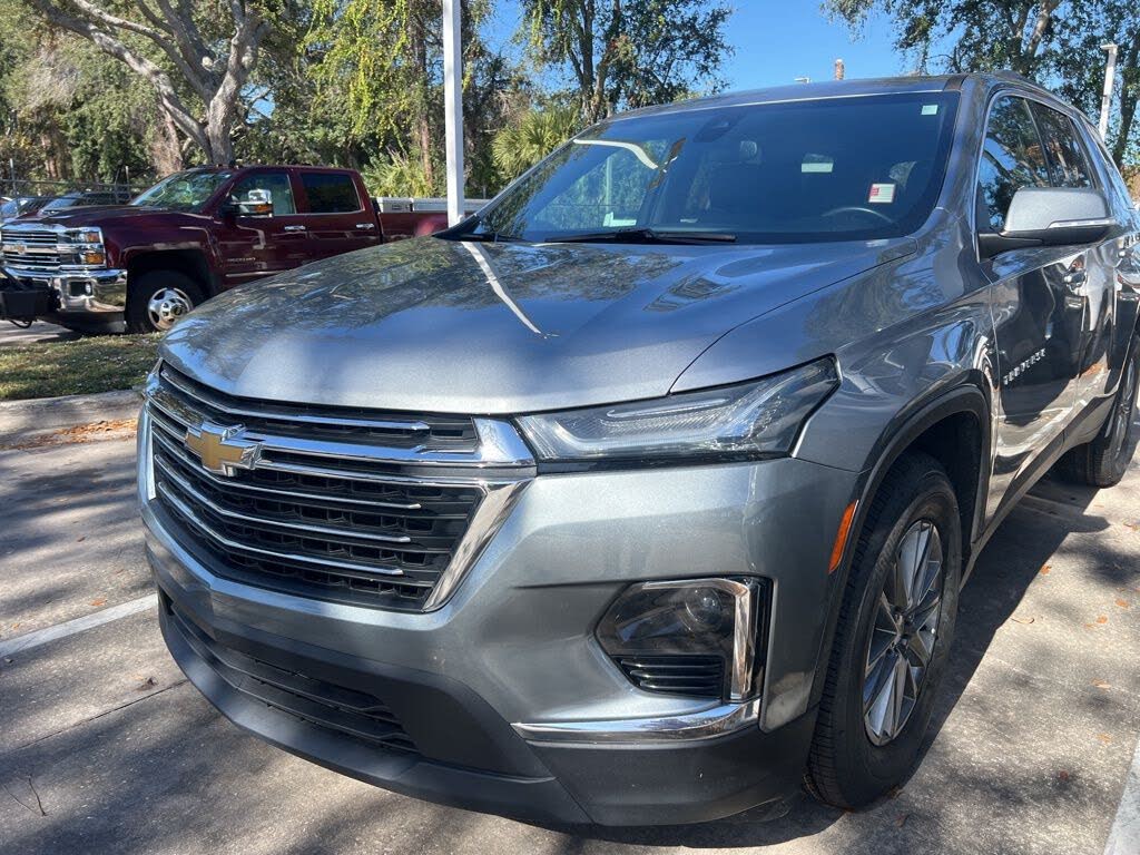 2023 Chevrolet Traverse LT Leather AWD