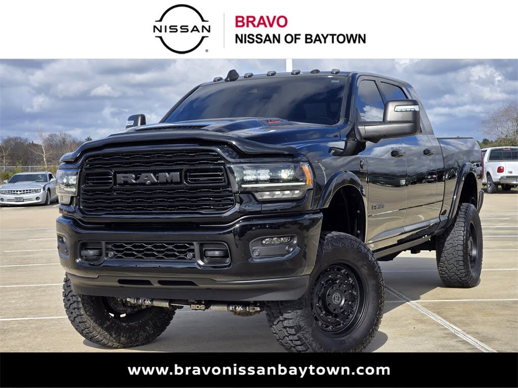 2024 RAM 3500 Limited Mega Cab 4WD