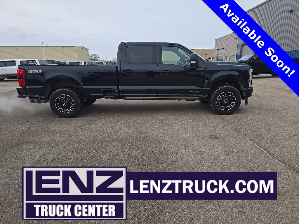 2025 Ford F-250 Super Duty Platinum Crew Cab 4WD
