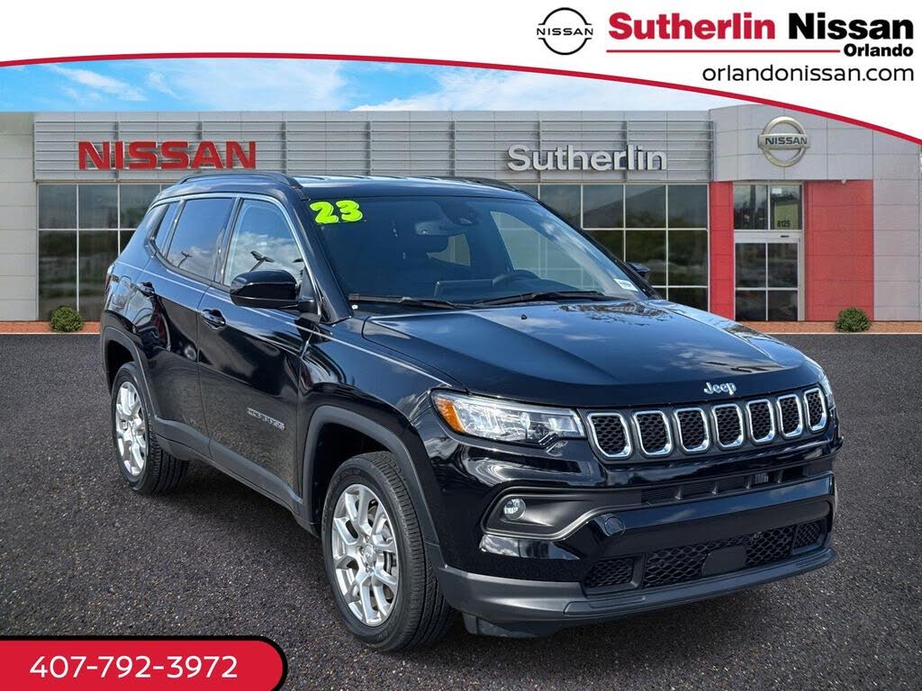 2023 Jeep Compass Latitude Lux 4WD