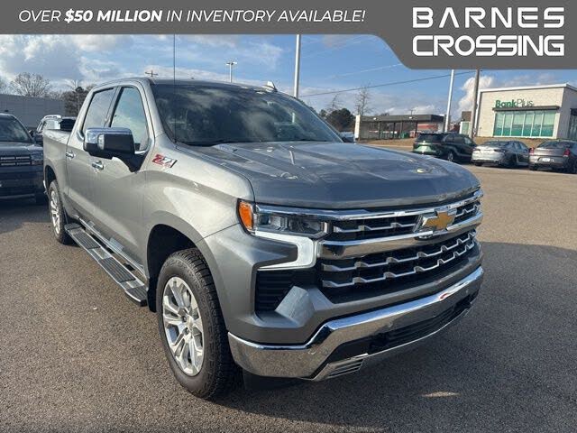 2023 Chevrolet Silverado 1500 LTZ Crew Cab 4WD