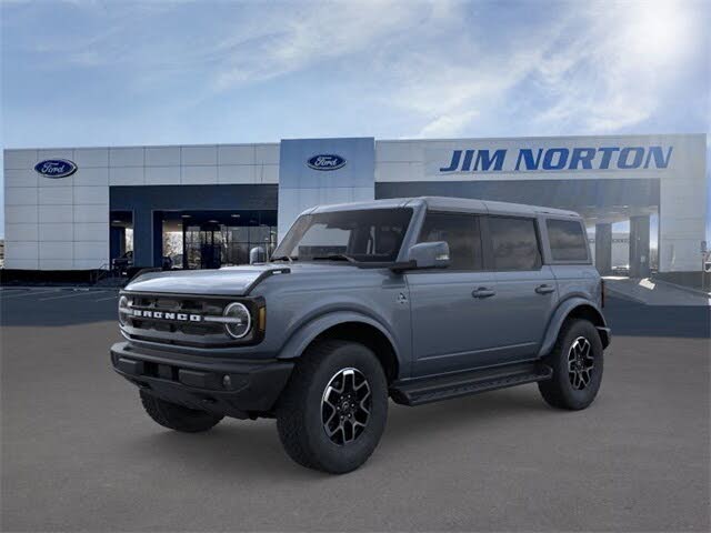 2025 Ford Bronco Outer Banks 4-Door 4WD