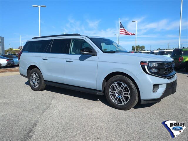 2025 Ford Expedition MAX Active 4WD